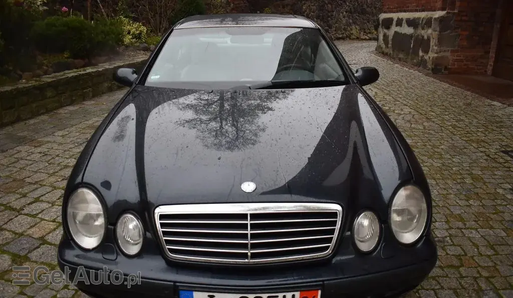 MERCEDES-BENZ CLK 