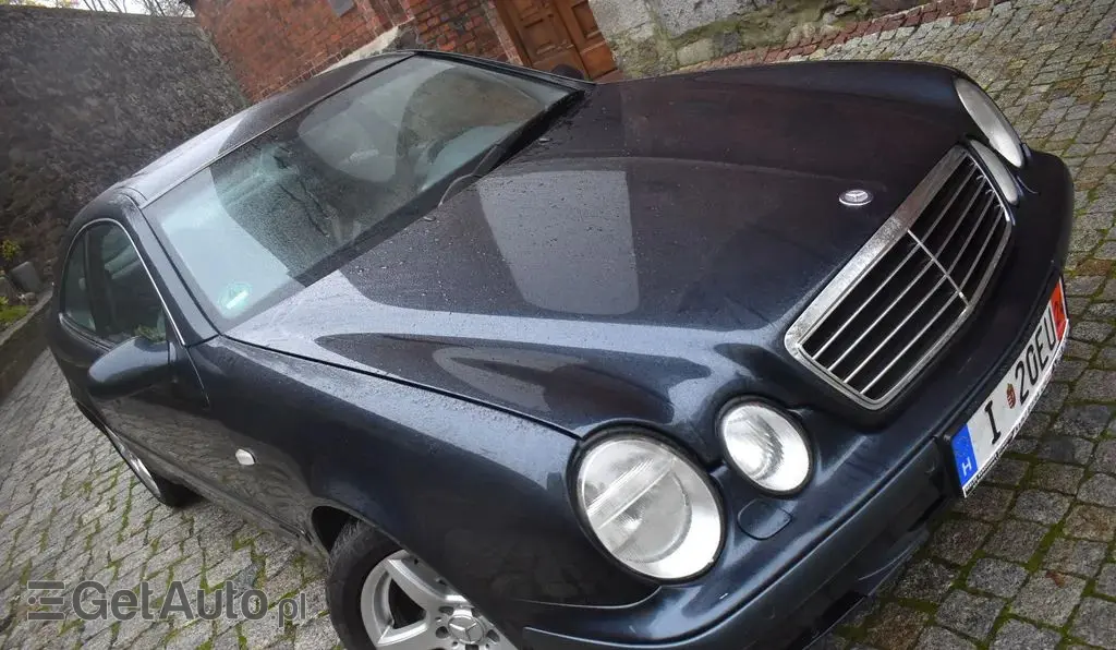 MERCEDES-BENZ CLK 