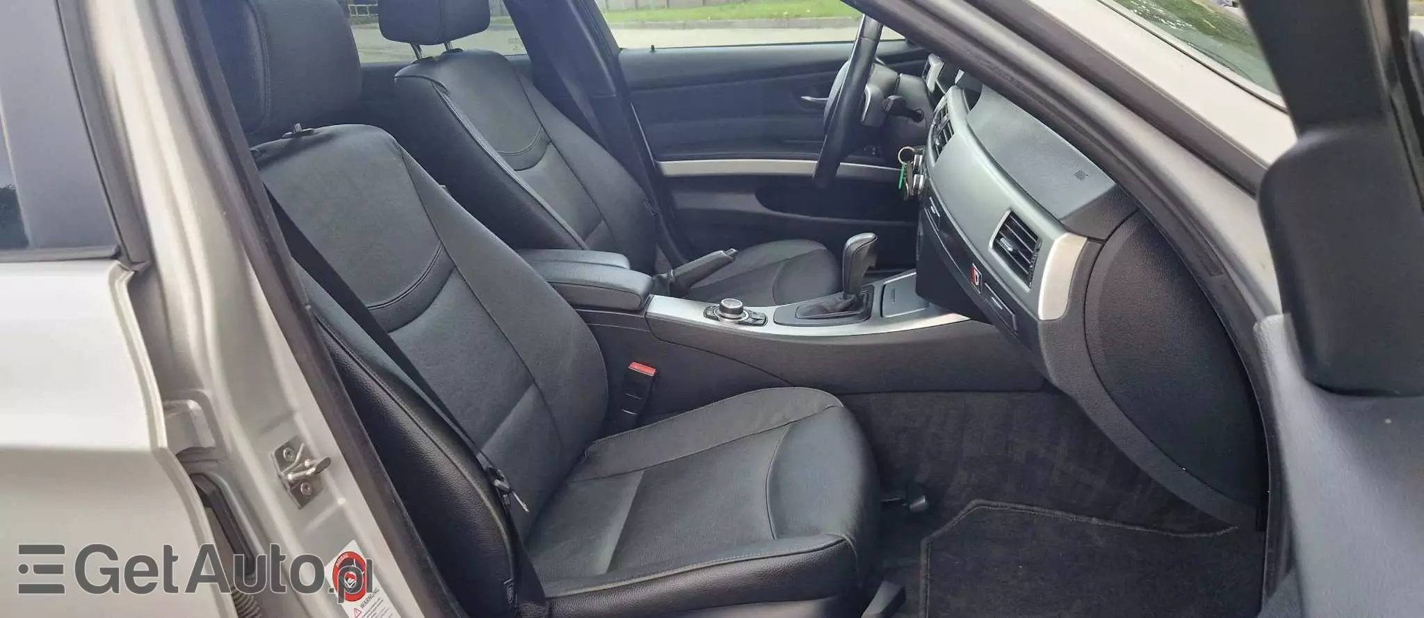 BMW Seria 3 320d DPF Touring