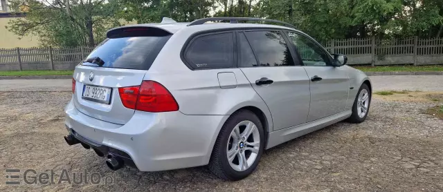BMW Seria 3 320d DPF Touring