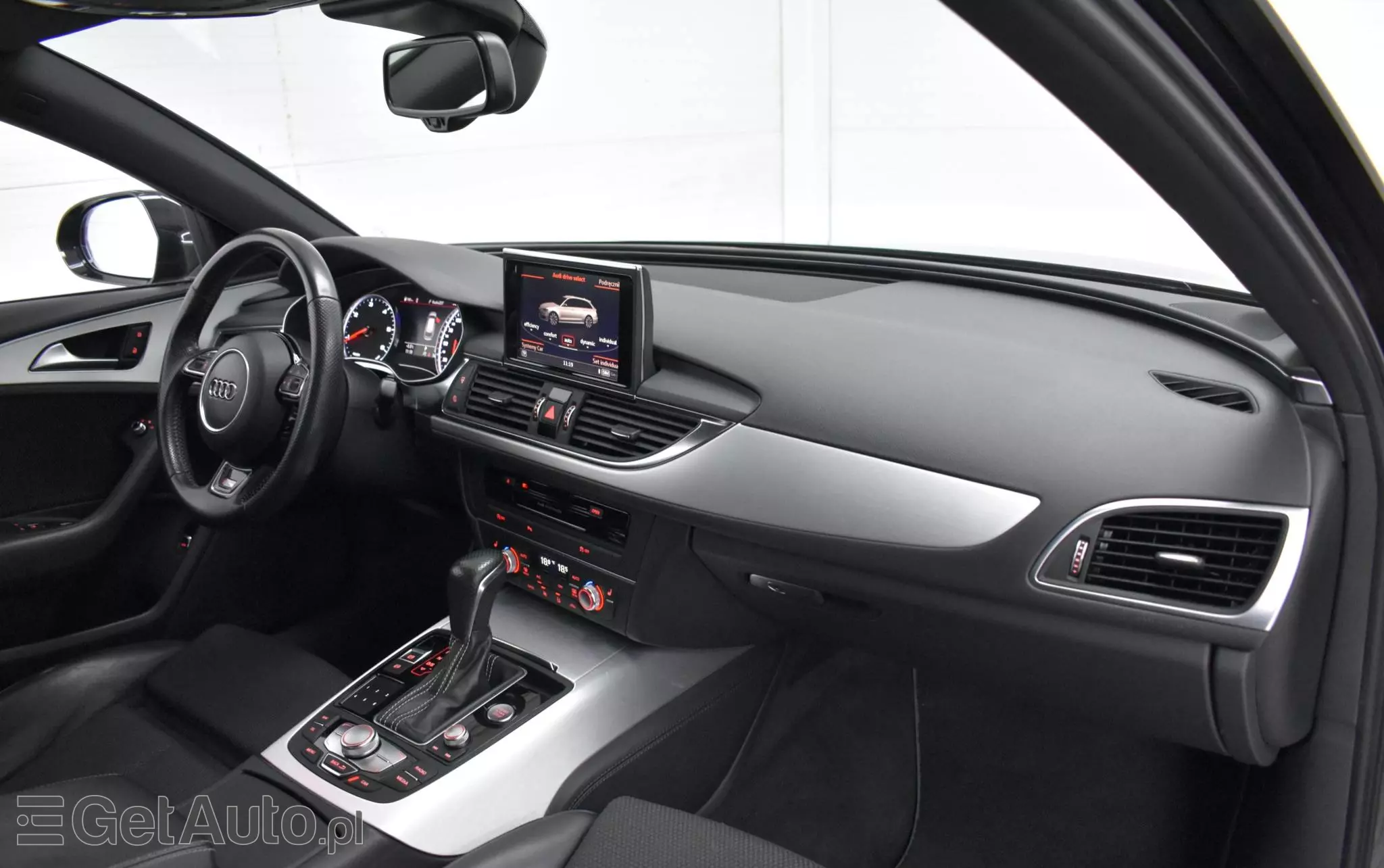 AUDI A6 Avant 2.0 TDI Ultra S tronic