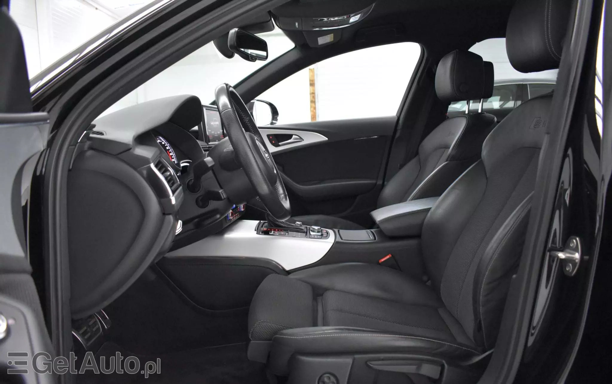 AUDI A6 Avant 2.0 TDI Ultra S tronic