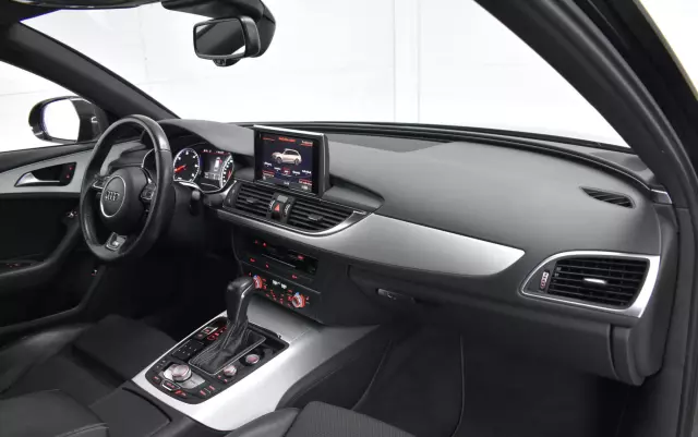 AUDI A6 Avant 2.0 TDI Ultra S tronic