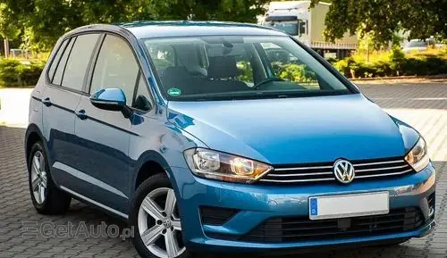 VOLKSWAGEN Golf Sportsvan 