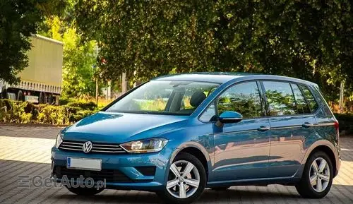 VOLKSWAGEN Golf Sportsvan 