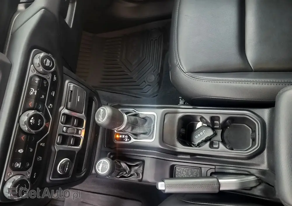 JEEP Wrangler 2.0 T-GDI Hardtop AWD Automatik Sahara