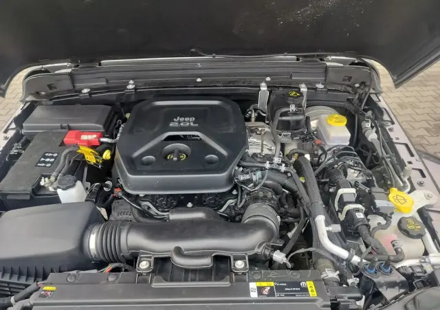 JEEP Wrangler 2.0 T-GDI Hardtop AWD Automatik Sahara