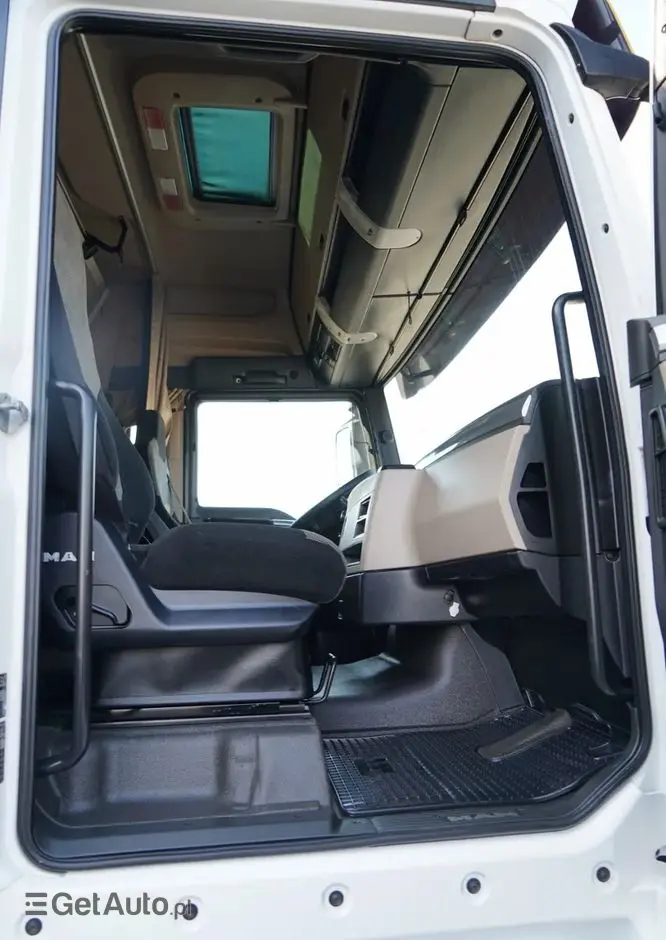 MAN TGX 18.510 / XLX / RETARDER  / NAVI 