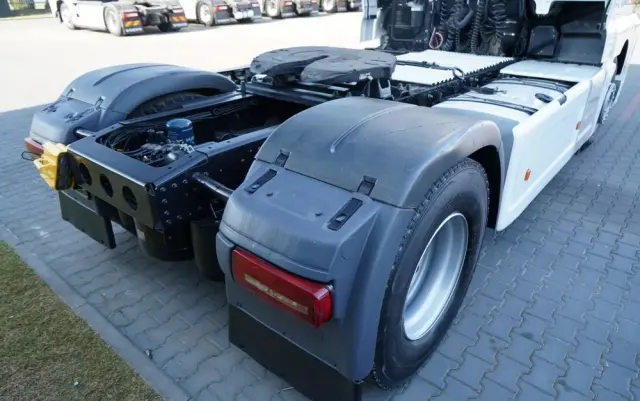 MAN TGX 18.510 / XLX / RETARDER  / NAVI 