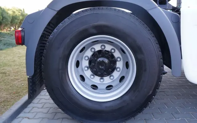 MAN TGX 18.510 / XLX / RETARDER  / NAVI 