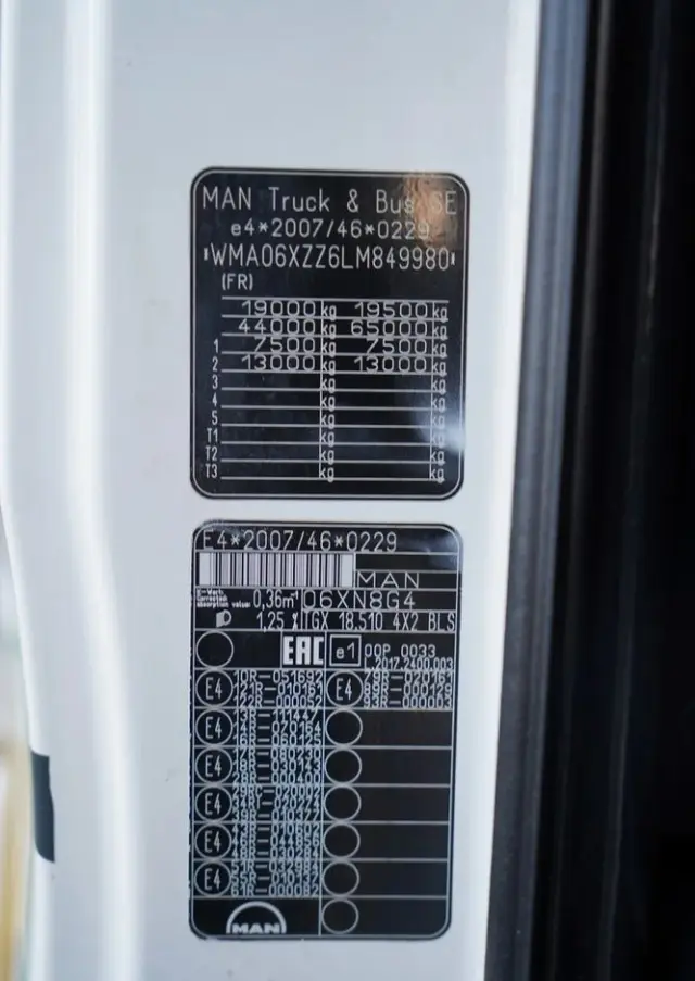 MAN TGX 18.510 / XLX / RETARDER  / NAVI 