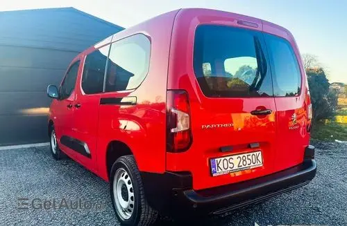 PEUGEOT Partner 