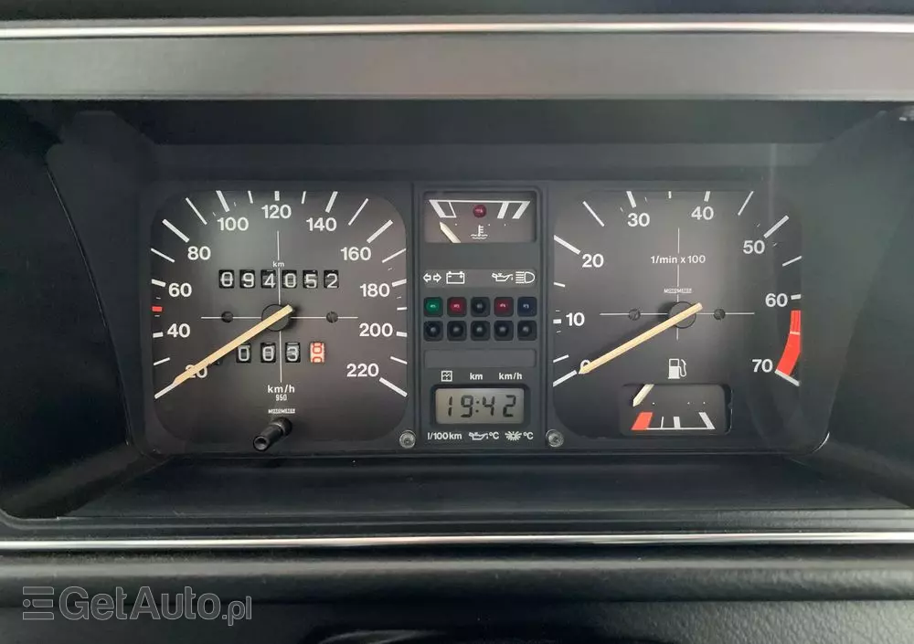 VOLKSWAGEN Golf Cabriolet 1.8 