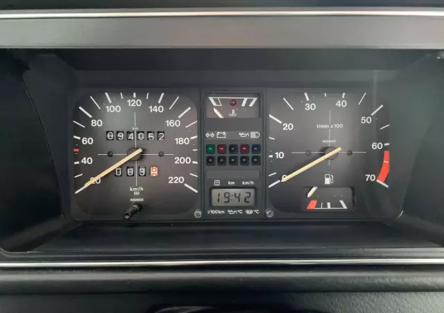 VOLKSWAGEN Golf Cabriolet 1.8 