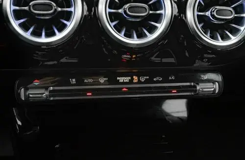 MERCEDES-BENZ Klasa A 