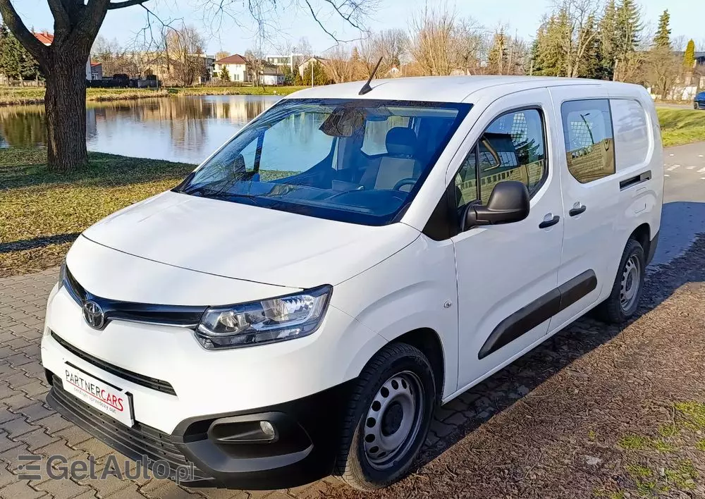 TOYOTA Proace City 