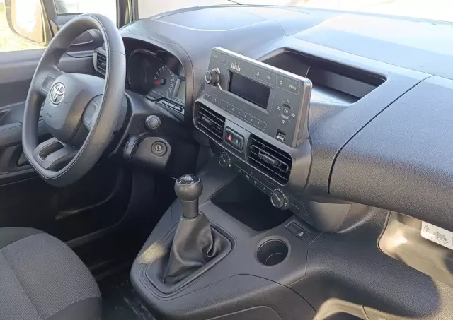 TOYOTA Proace City 