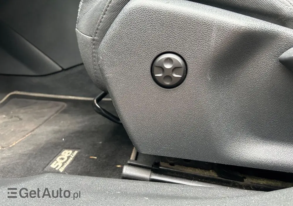 PEUGEOT 508 HDi FAP 140 Family