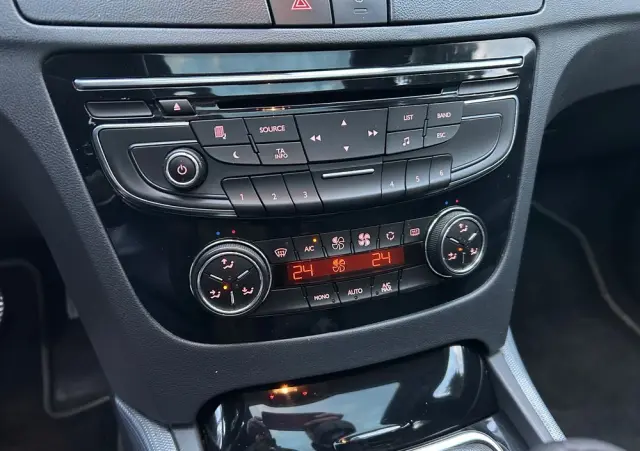 PEUGEOT 508 HDi FAP 140 Family