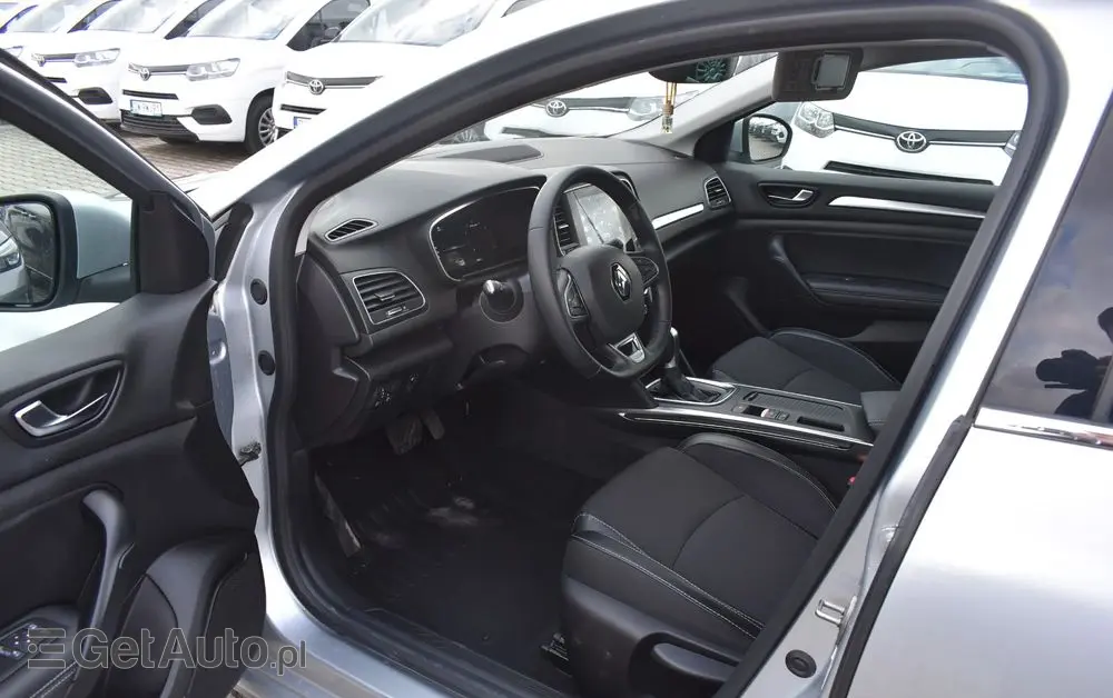 RENAULT Megane 1.3 TCe FAP Intens EDC