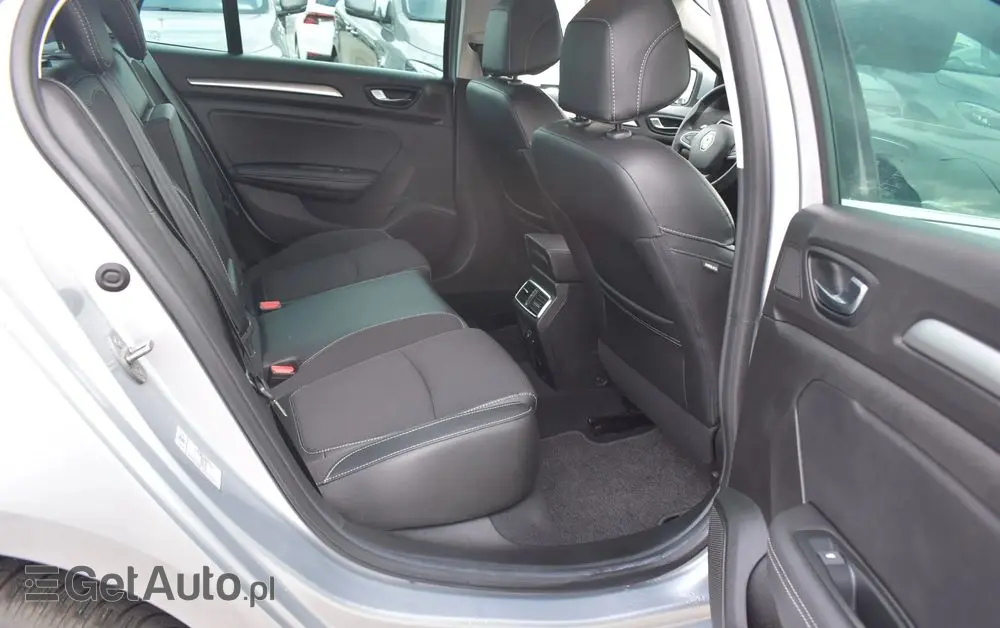 RENAULT Megane 1.3 TCe FAP Intens EDC