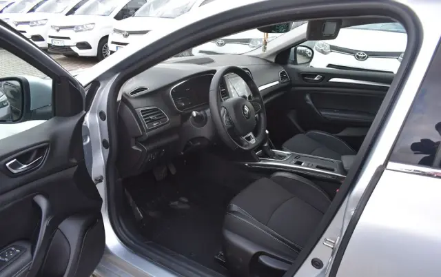 RENAULT Megane 1.3 TCe FAP Intens EDC