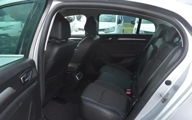 RENAULT Megane 1.3 TCe FAP Intens EDC