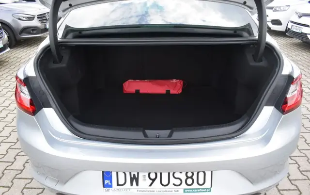 RENAULT Megane 1.3 TCe FAP Intens EDC