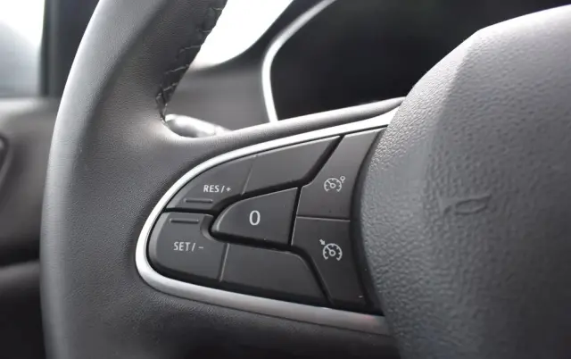 RENAULT Megane 1.3 TCe FAP Intens EDC