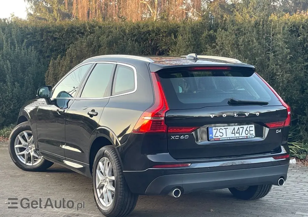 VOLVO XC 60 D4 Geartronic Momentum