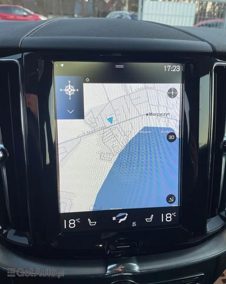 VOLVO XC 60 D4 Geartronic Momentum