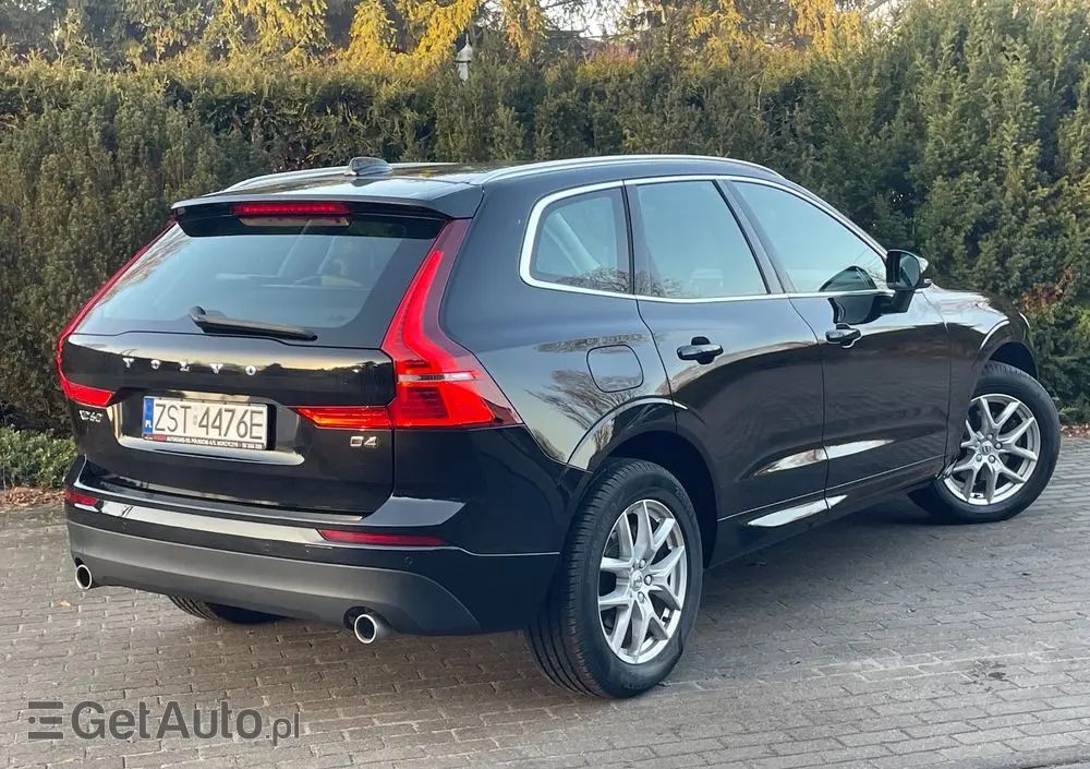 VOLVO XC 60 D4 Geartronic Momentum