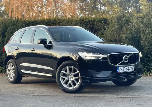 VOLVO XC 60 D4 Geartronic Momentum