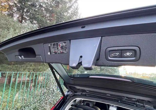 VOLVO XC 60 D4 Geartronic Momentum