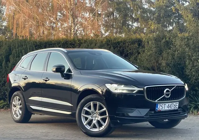 VOLVO XC 60 D4 Geartronic Momentum