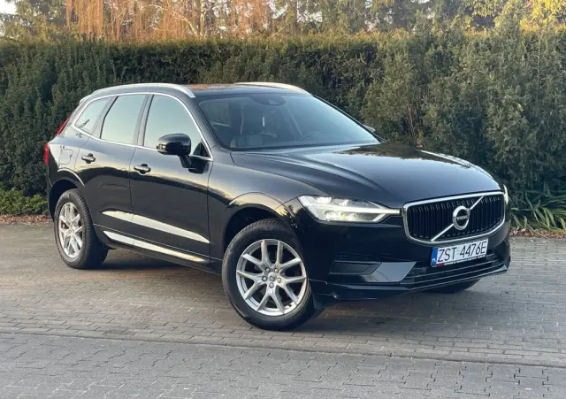 VOLVO XC 60 D4 Geartronic Momentum