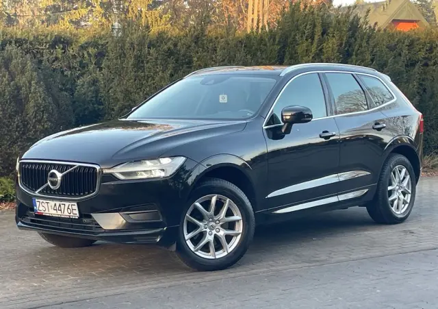 VOLVO XC 60 D4 Geartronic Momentum