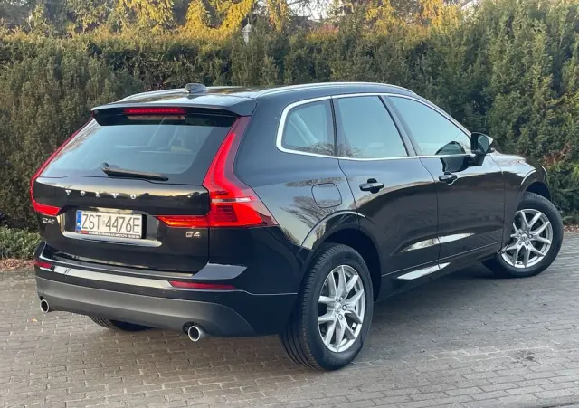 VOLVO XC 60 D4 Geartronic Momentum