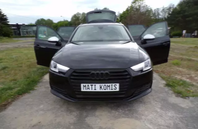 AUDI A4 