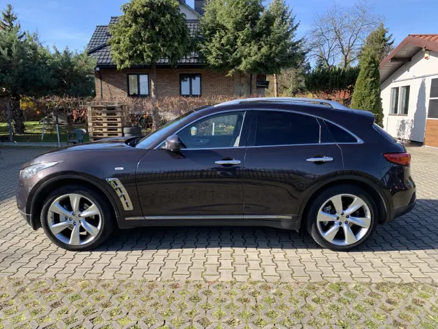 INFINITI FX30D 