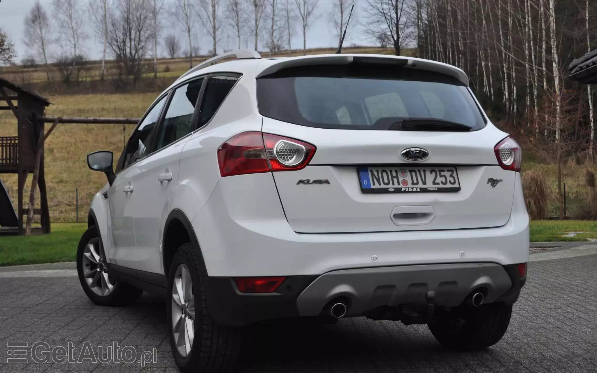 FORD Kuga 2.0 TDCi 2x4 Champions Edition