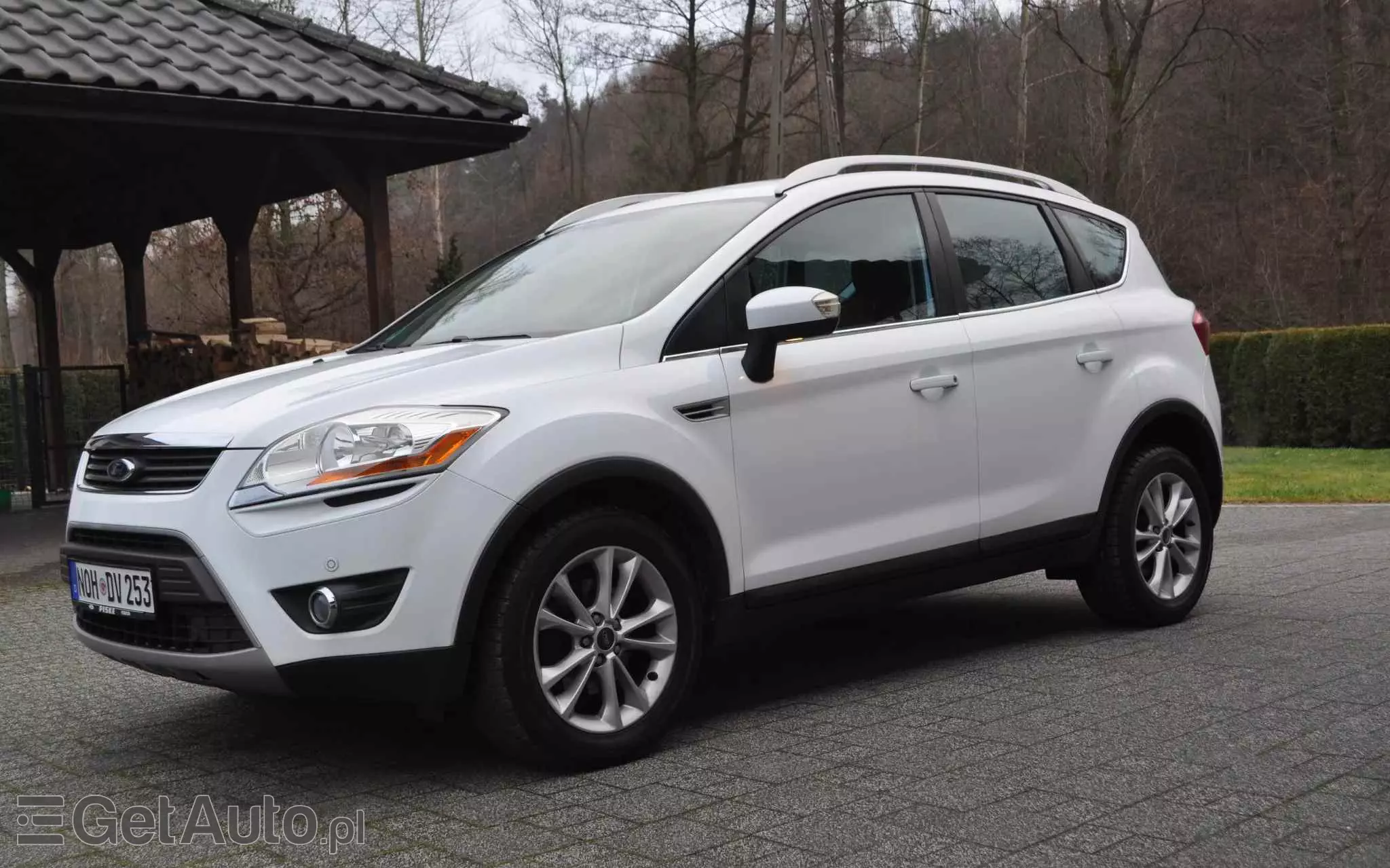 FORD Kuga 2.0 TDCi 2x4 Champions Edition
