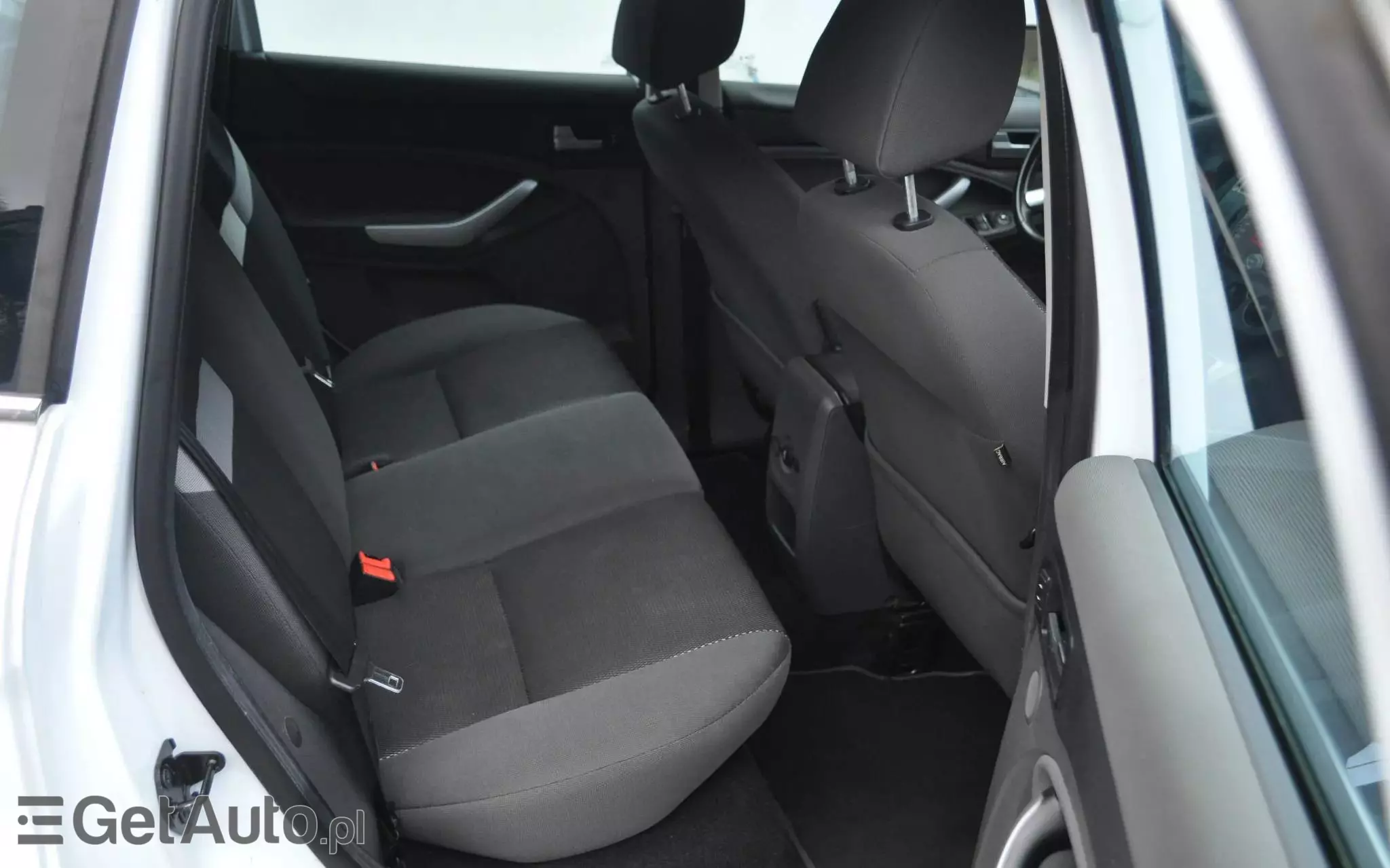 FORD Kuga 2.0 TDCi 2x4 Champions Edition