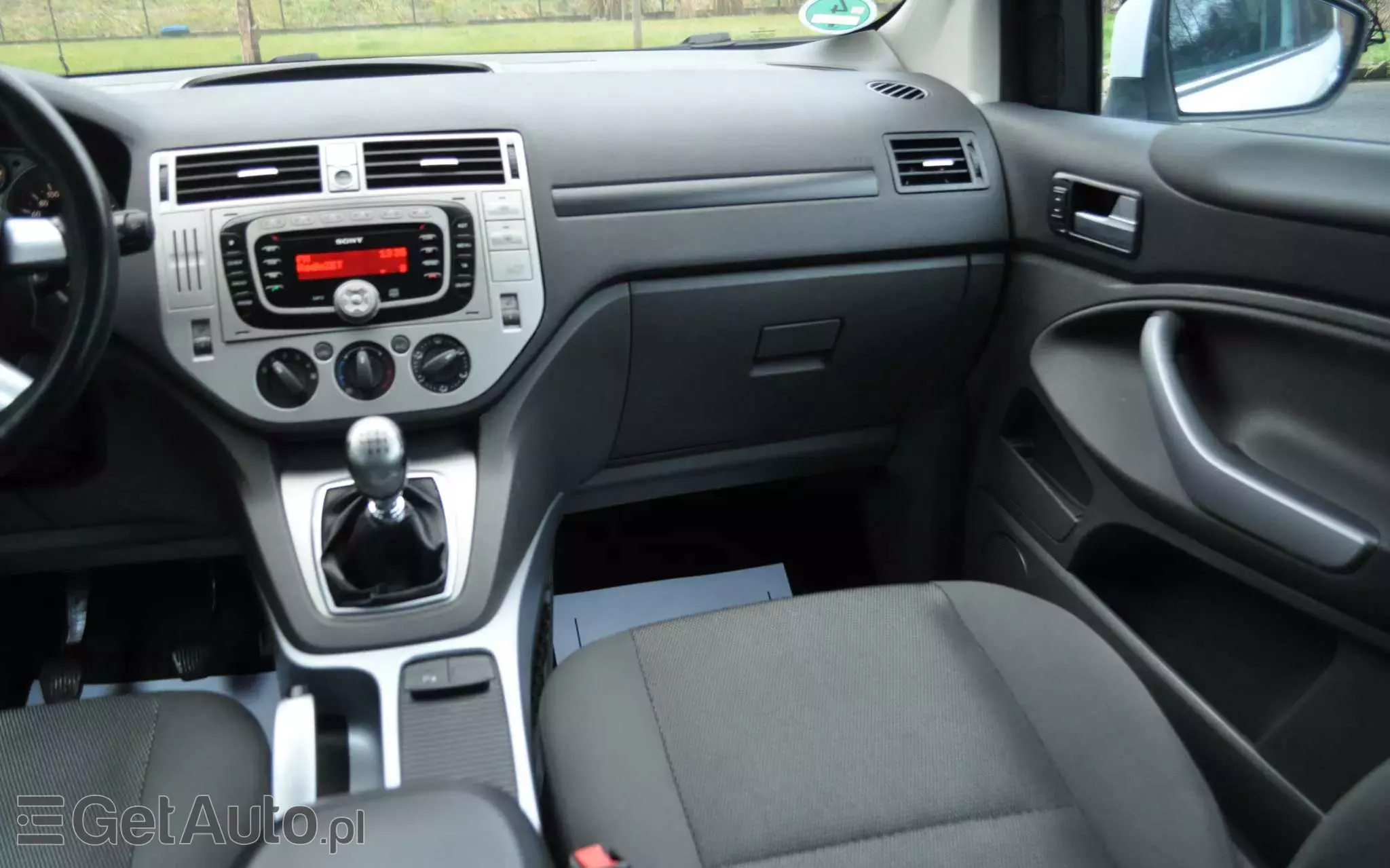 FORD Kuga 2.0 TDCi 2x4 Champions Edition