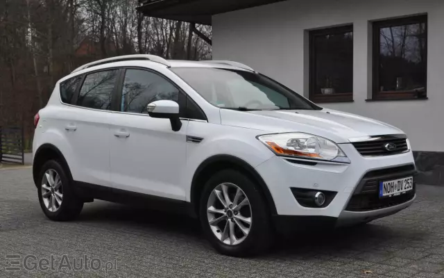 FORD Kuga 2.0 TDCi 2x4 Champions Edition