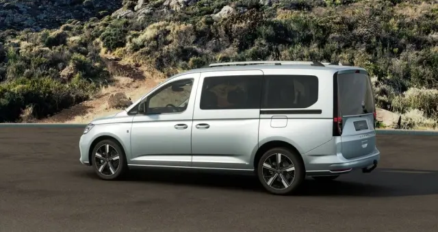 VOLKSWAGEN Caddy Maxi 2.0 TDI Style DSG