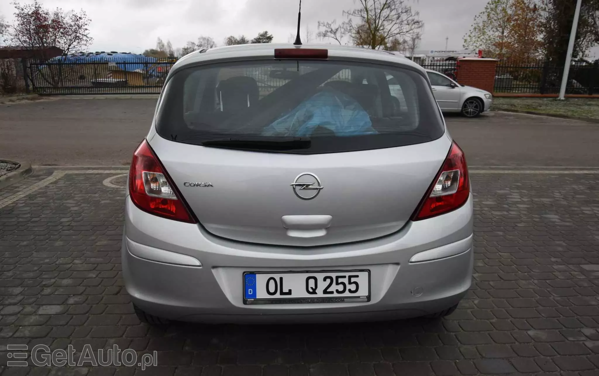 OPEL Corsa 1.2 16V Edition / Active