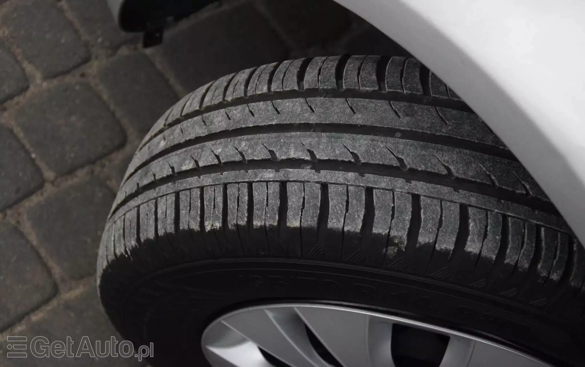 OPEL Corsa 1.2 16V Edition / Active