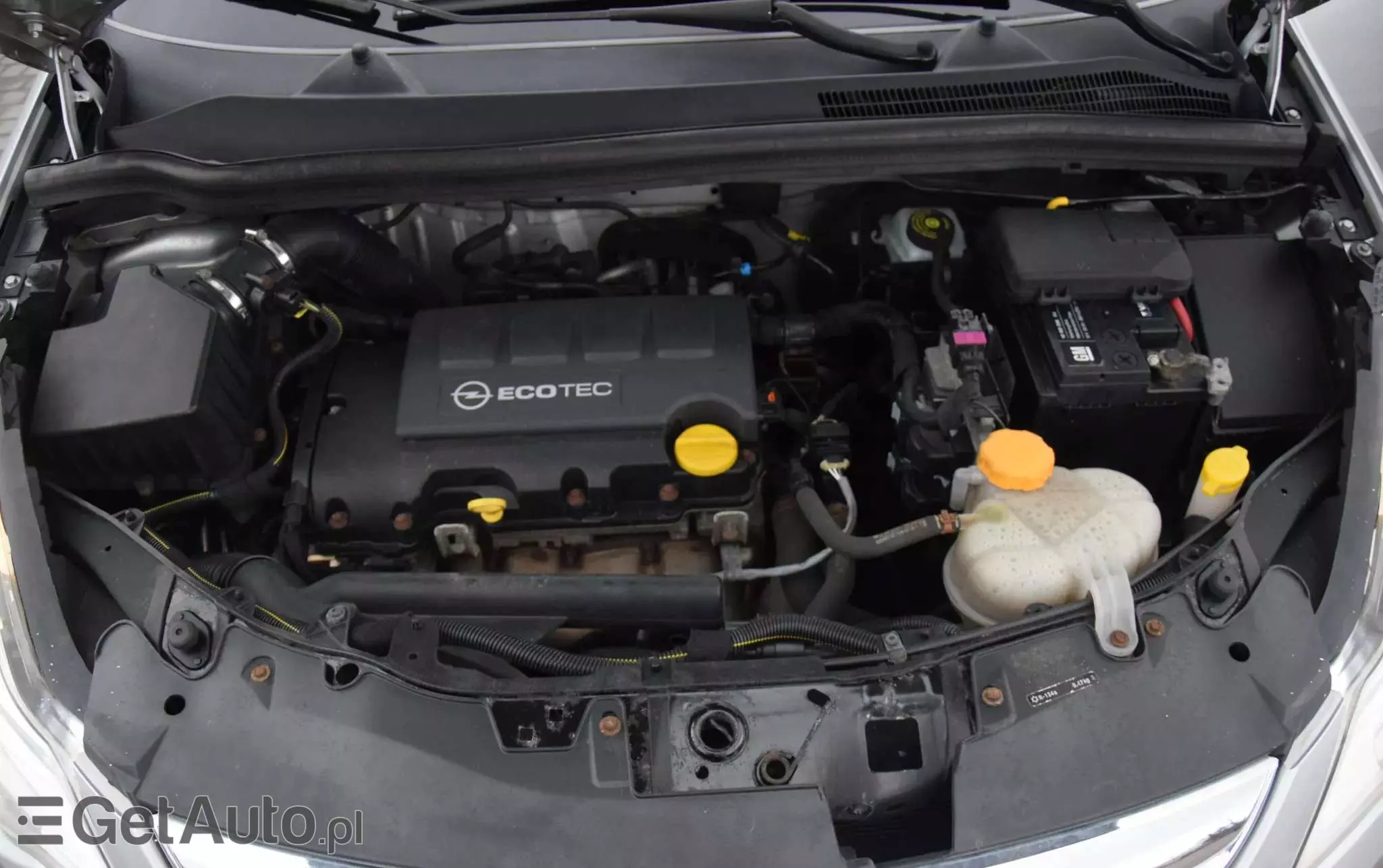 OPEL Corsa 1.2 16V Edition / Active