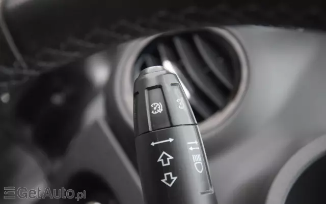 OPEL Corsa 1.2 16V Edition / Active